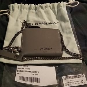 OFF WHITE Seasonal Logo Chain Wallet
